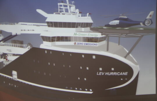 Trägt ebenfalls die Kennung LEV für Low Emission Vessel: die LEV Hurricane. Foto: Helmut Stapel