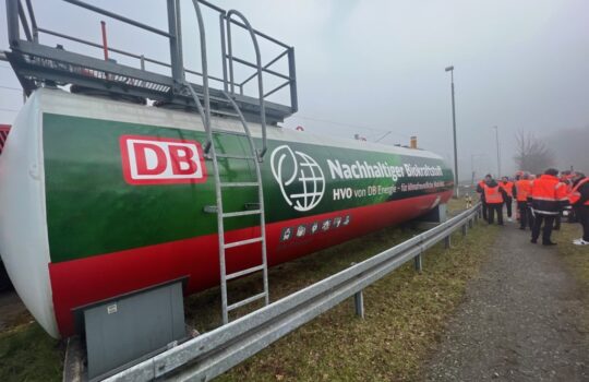 Aktuell im Einsatz für weniger Emissionen im Hafen: Bio-Diesel für Lokomotiven. Foto: Helmut Stapel