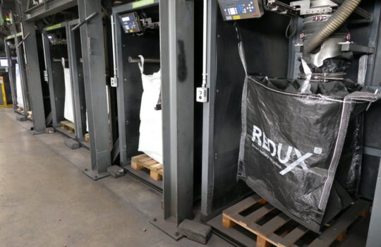 Bringt Redux den Erfolg beim Recycling von Lithium-Batterien: die saubere Trennung der Inhaltsstoffe. Foto: Helmut Stapel